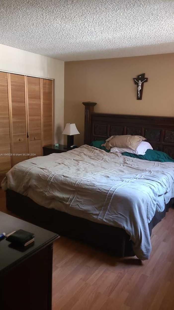 photo 2: 9420 W Flagler St Unit 207 ST, Miami FL 33174