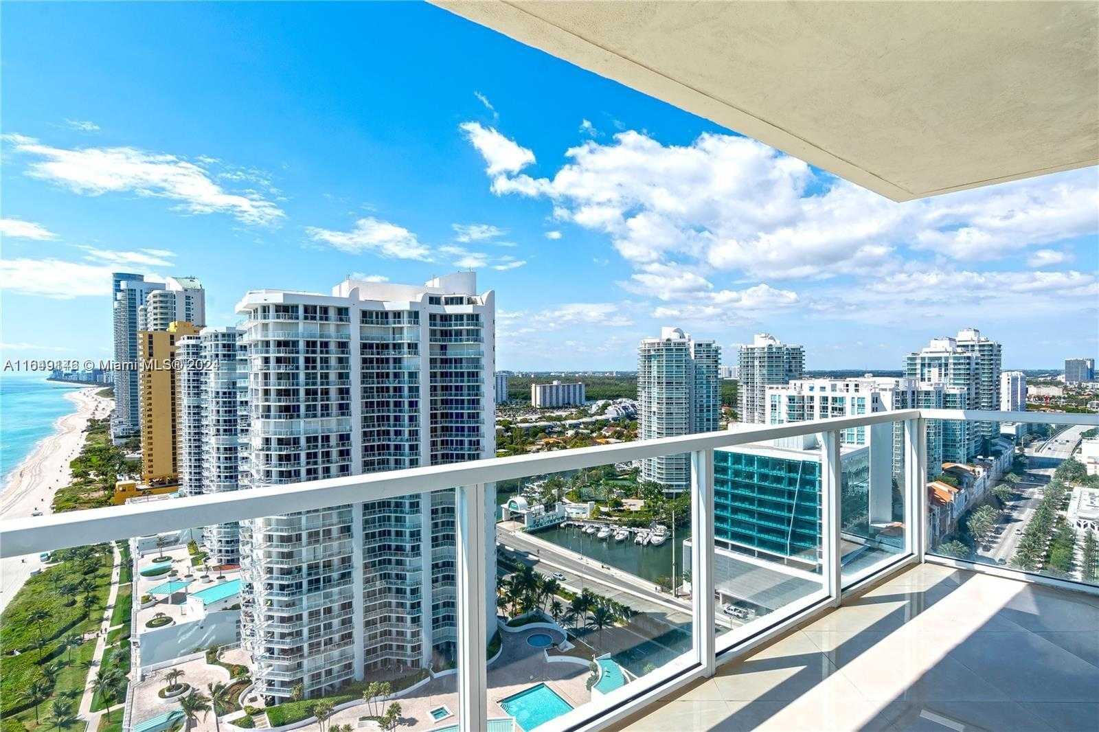 photo 3: 16699 Collins Ave Unit 2602, Sunny Isles Beach FL 33160