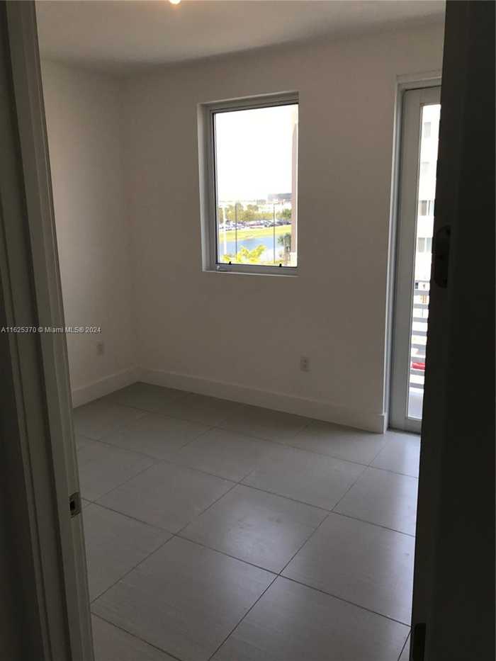 photo 6: 9183 NW 33rd St Unit ., Doral FL 33178