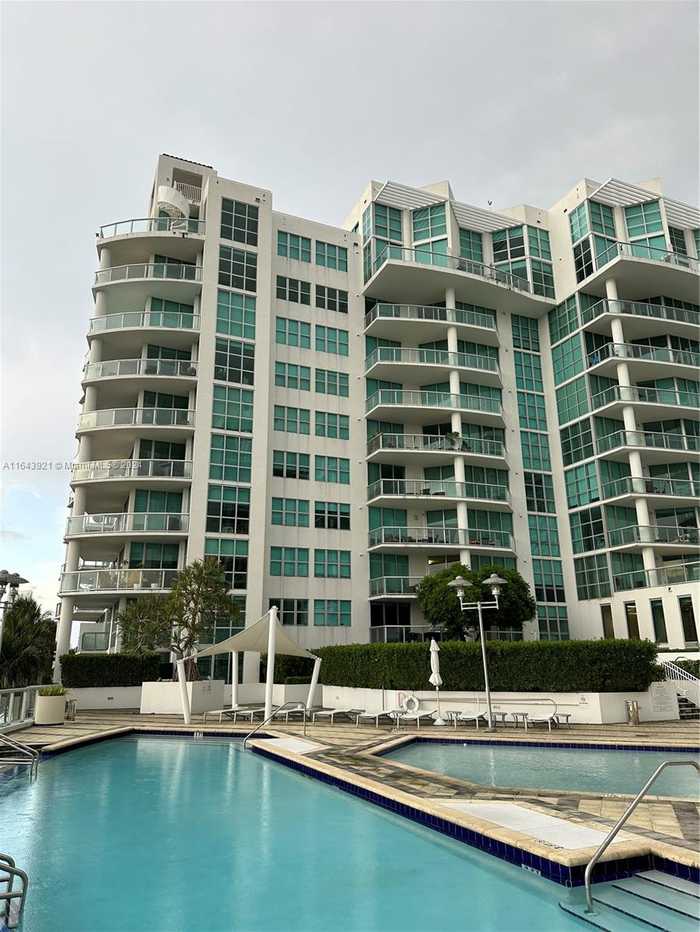 photo 1: 3131 NE 188th St Unit 2-608, Aventura FL 33180