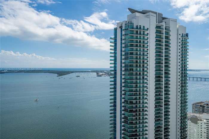 photo 1: 1200 Brickell Bay Dr Unit 4209, Miami FL 33131