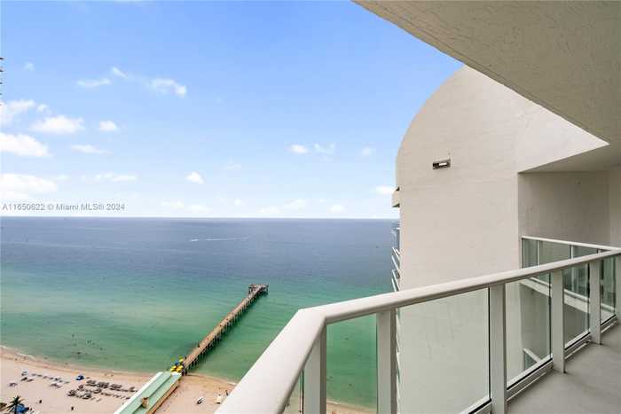 photo 2: 16485 Collins Ave Unit OS34C, Sunny Isles Beach FL 33160