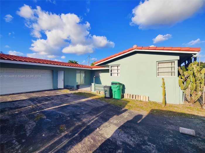 photo 15: 17340 NW 18TH AVE, Miami Gardens FL 33056