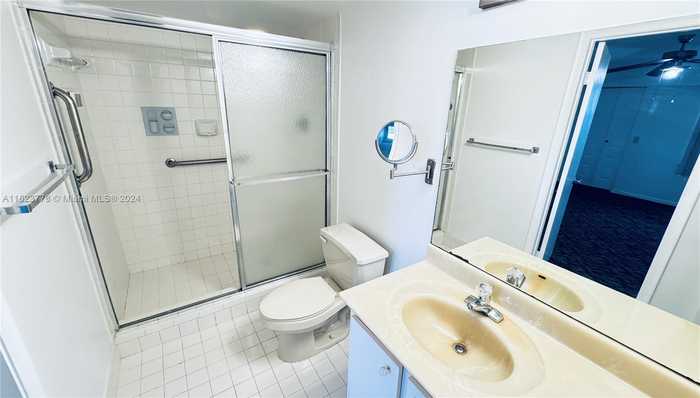 photo 8: 13250 SW 7th Ct Unit 402L, Pembroke Pines FL 33027