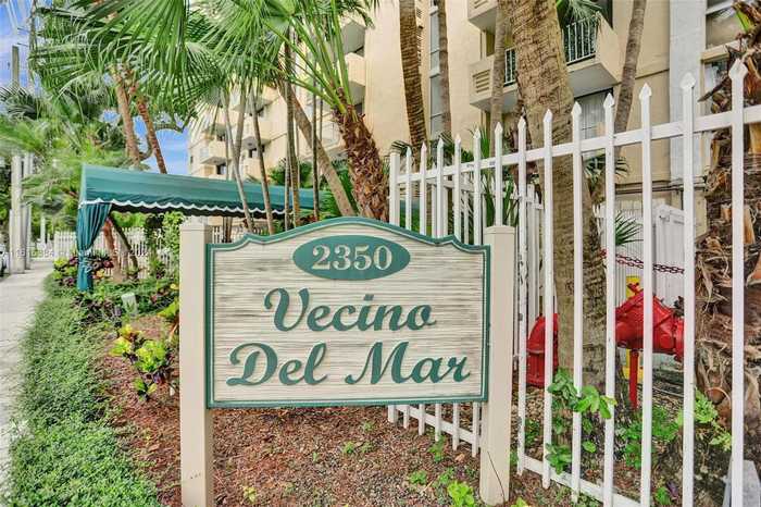 photo 30: 2350 NE 135th St Unit 404, North Miami FL 33181