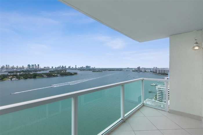 photo 2: 650 West Ave Unit 2607, Miami Beach FL 33139