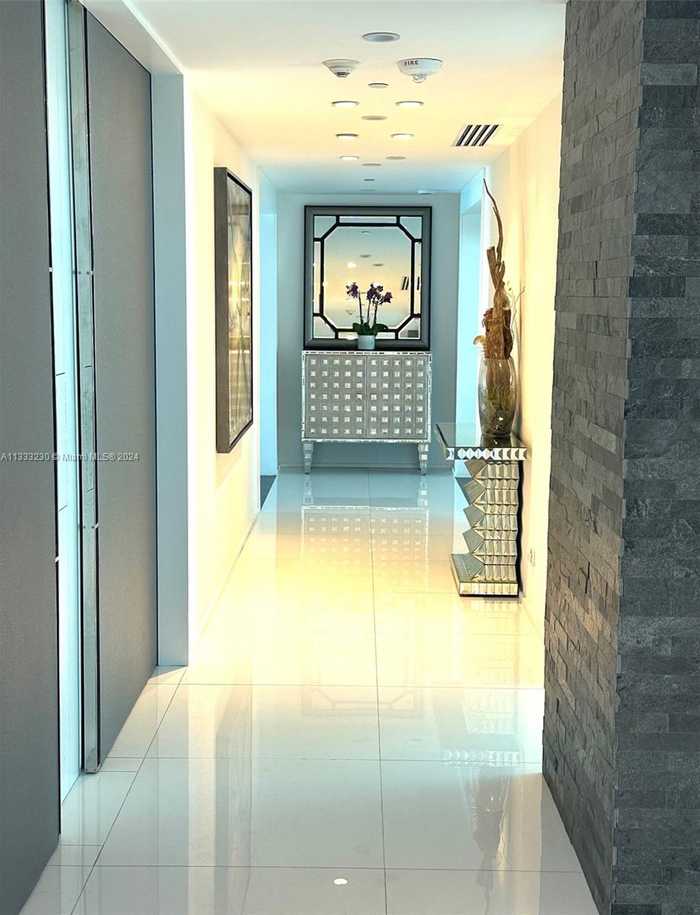 photo 42: 300 S Pointe Dr Unit 3405, Miami Beach FL 33139