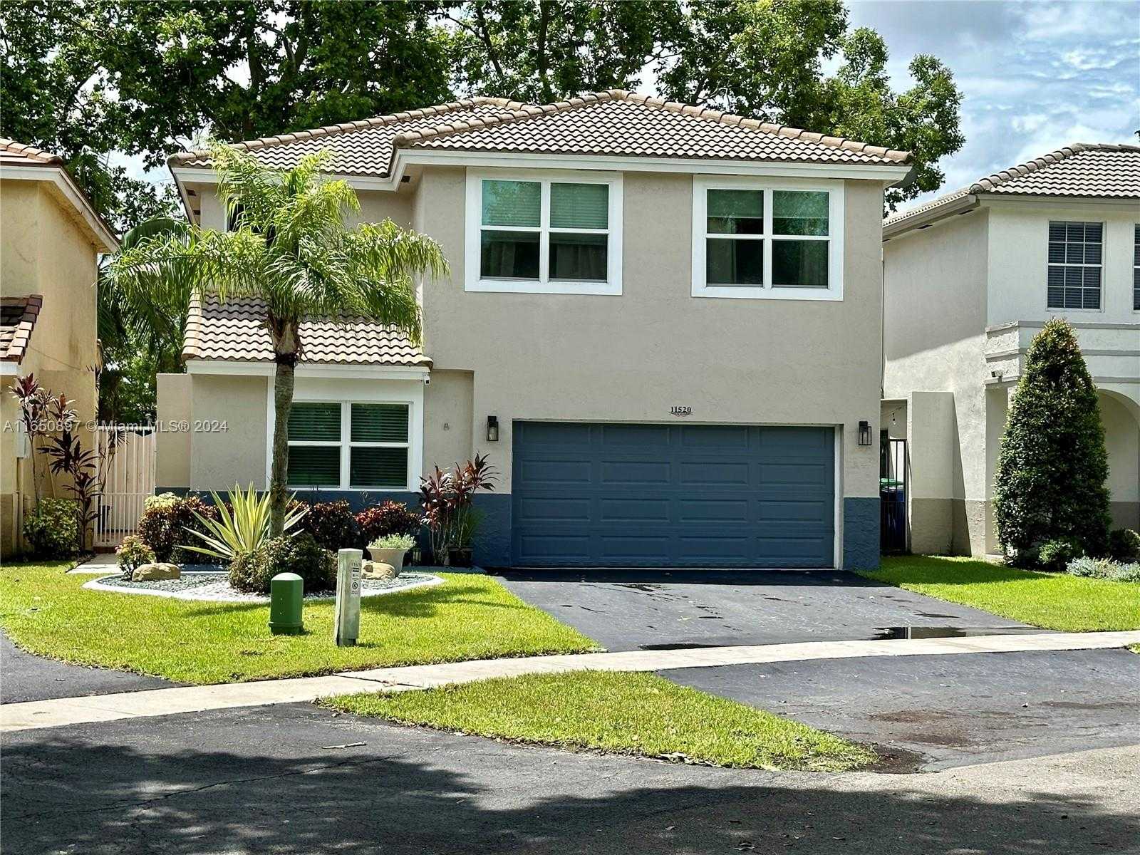 photo 1: 11520 S Open Ct, Cooper City FL 33026