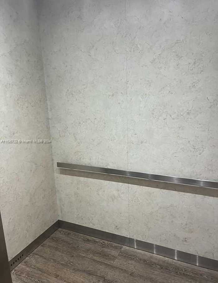 photo 30: 1800 W 54 st Unit 406, Hialeah FL 33012