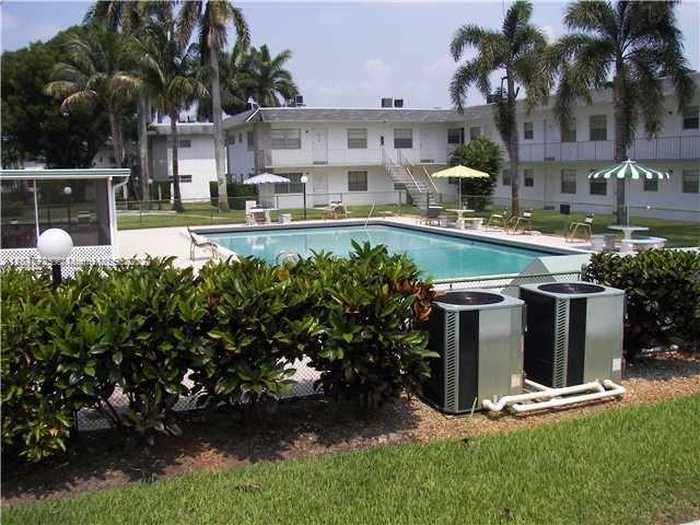 photo 2: 6191 SW 37th St Unit 101, Davie FL 33314