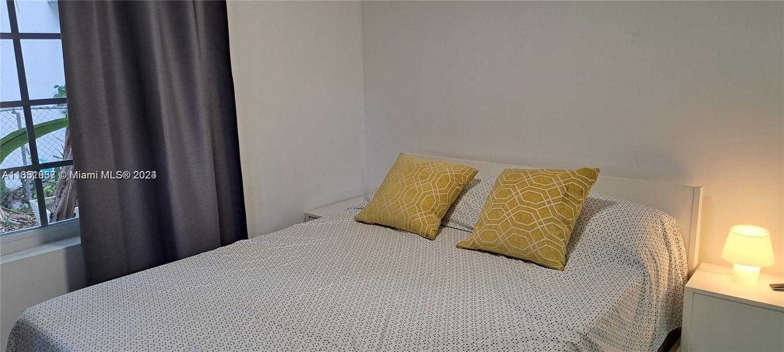 photo 3: 846 Michigan Ave Unit 101, Miami Beach FL 33139