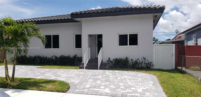 photo 2: 5630 SW 5th St, Miami FL 33134