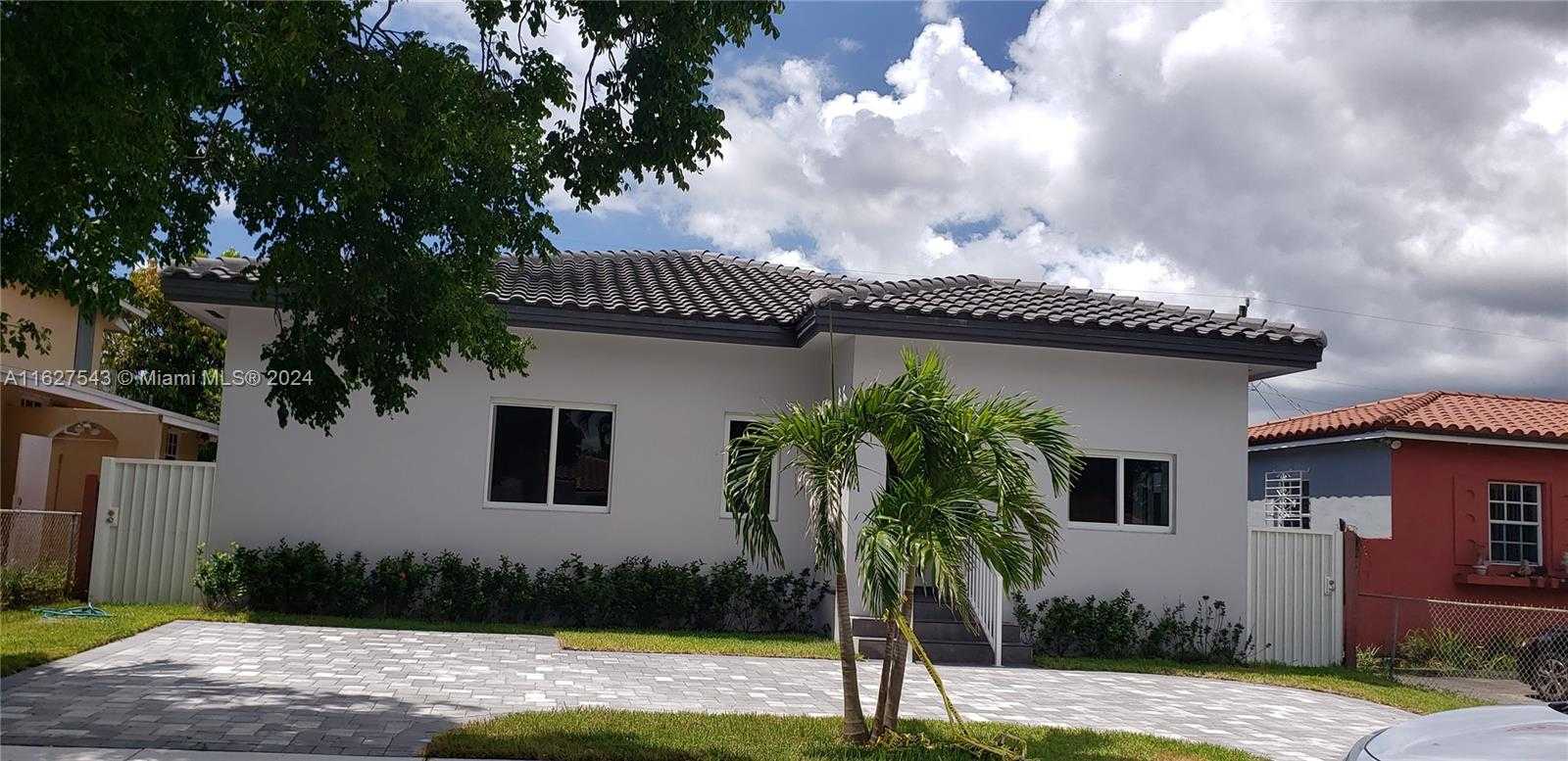 photo 3: 5630 SW 5th St, Miami FL 33134