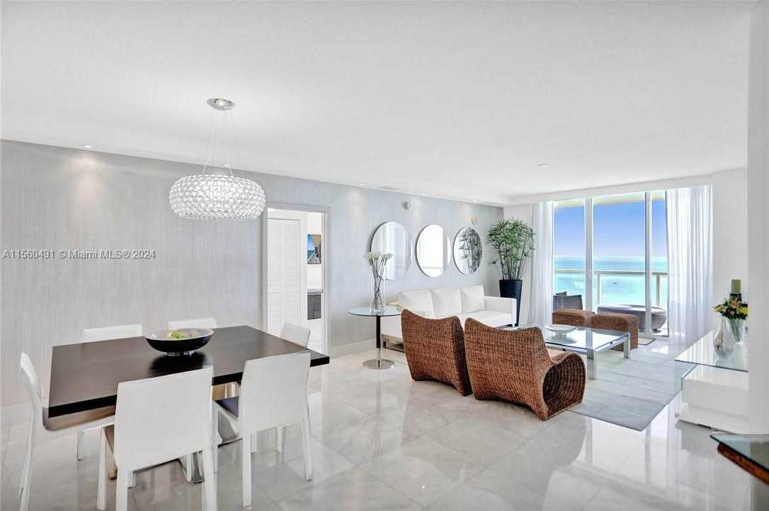 photo 3: Unit 2703, Sunny Isles Beach FL 33160