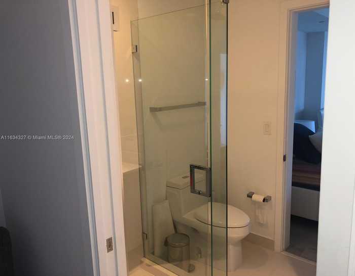 photo 12: 55 SW 9th St Unit 3503, Miami FL 33130