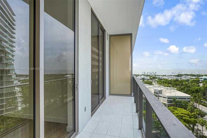 photo 2: 2655 S Bayshore Dr Unit 1007, Coconut Grove FL 33139