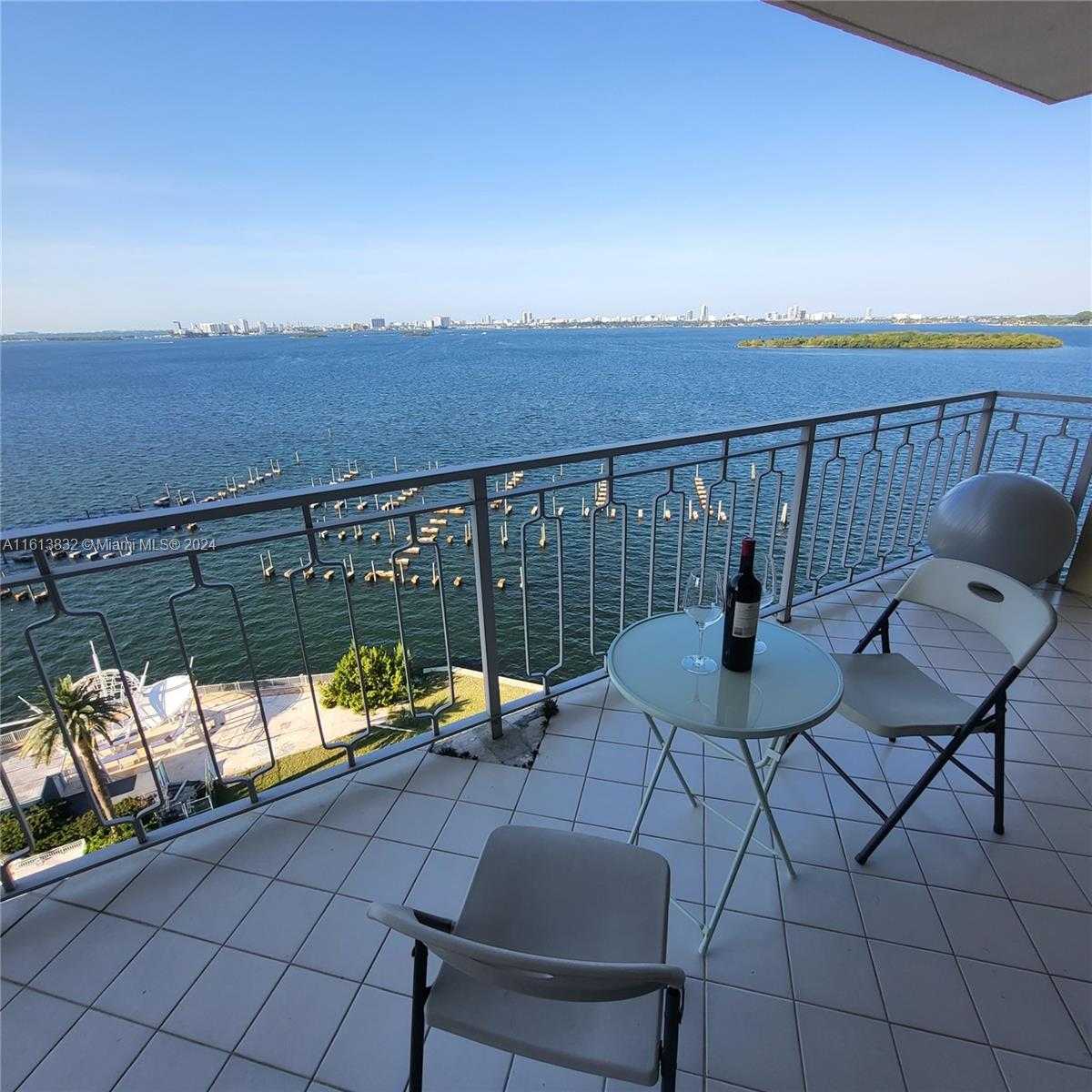 photo 3: 11111 Biscayne Blvd Unit 12F, Miami FL 33181