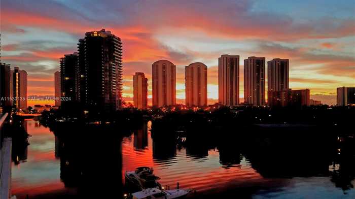 photo 49: 400 Sunny isles blvd Unit 2008, Sunny Isles Beach FL 33160