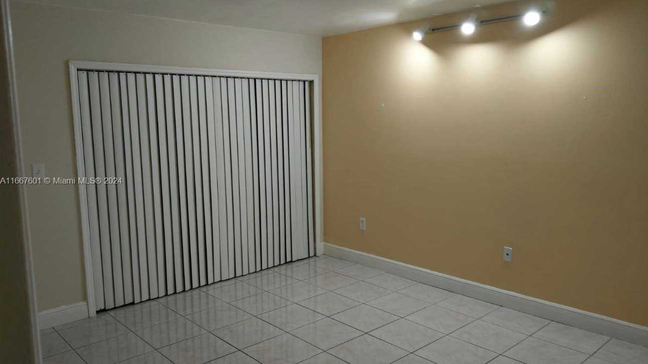 photo 3: 15620 SW 80th St Unit H-107, Miami FL 33193