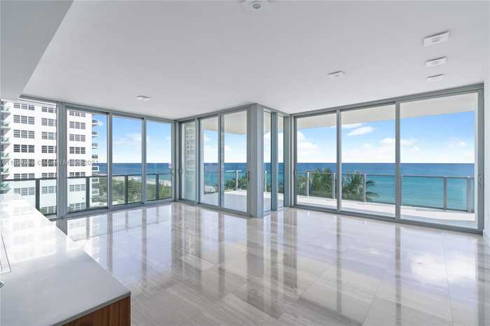 photo 2: 6901 Collins Ave Unit 401, Miami Beach FL 33141