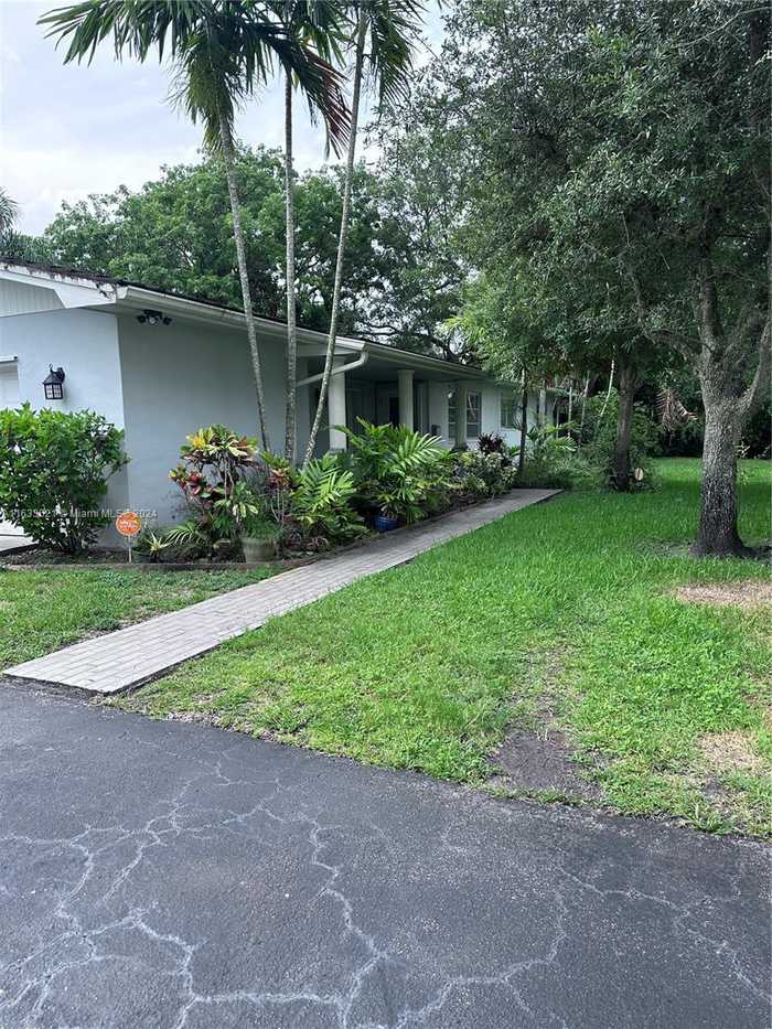 photo 2: 11503 SW 107th Ave, Miami FL 33176