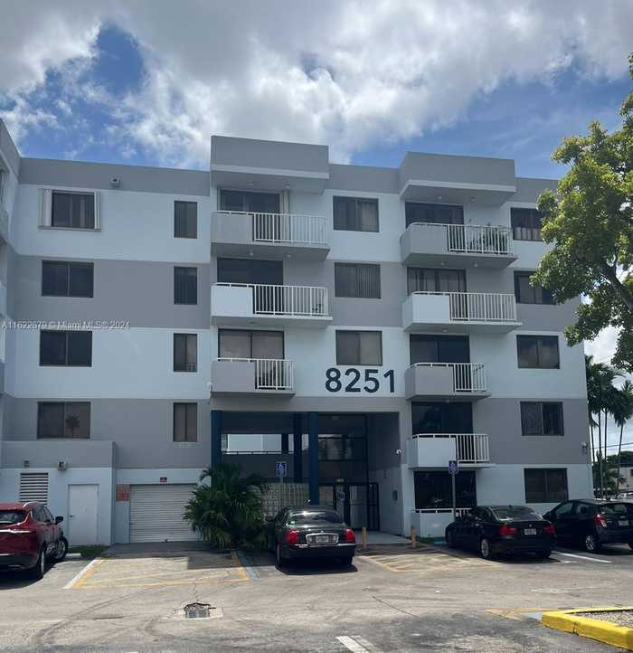 photo 1: 8251 NW 8th St Unit 418, Miami FL 33126