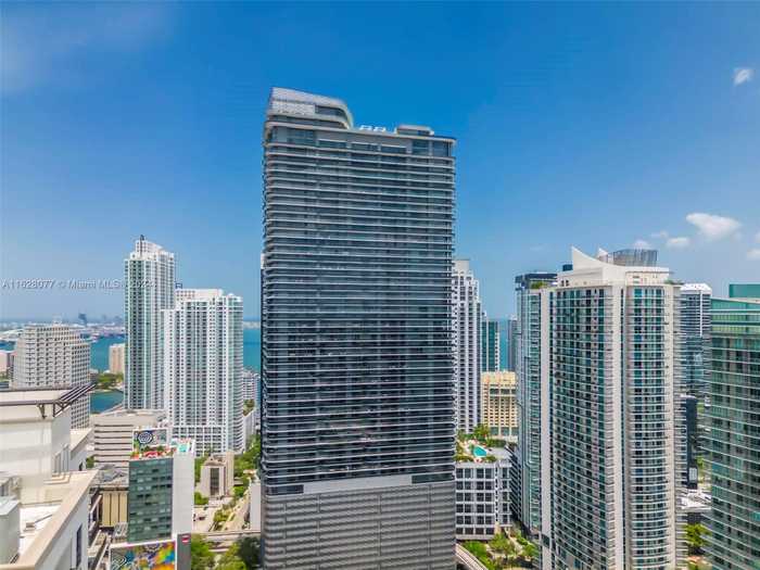 photo 1: 1000 Brickell Plz Unit 2702, Miami FL 33131