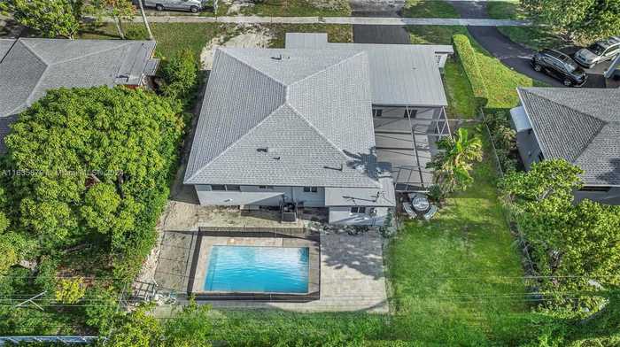 photo 35: 45 NE 124th Ter, North Miami FL 33161