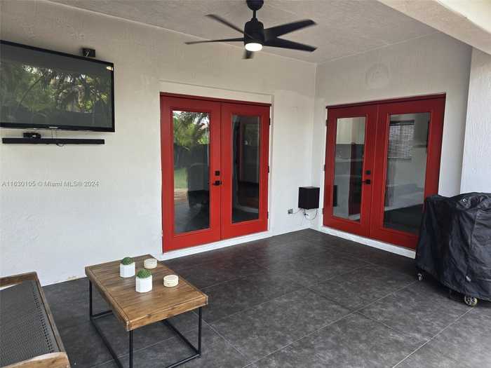 photo 35: 8939 NW 165th Ter, Miami Lakes FL 33018