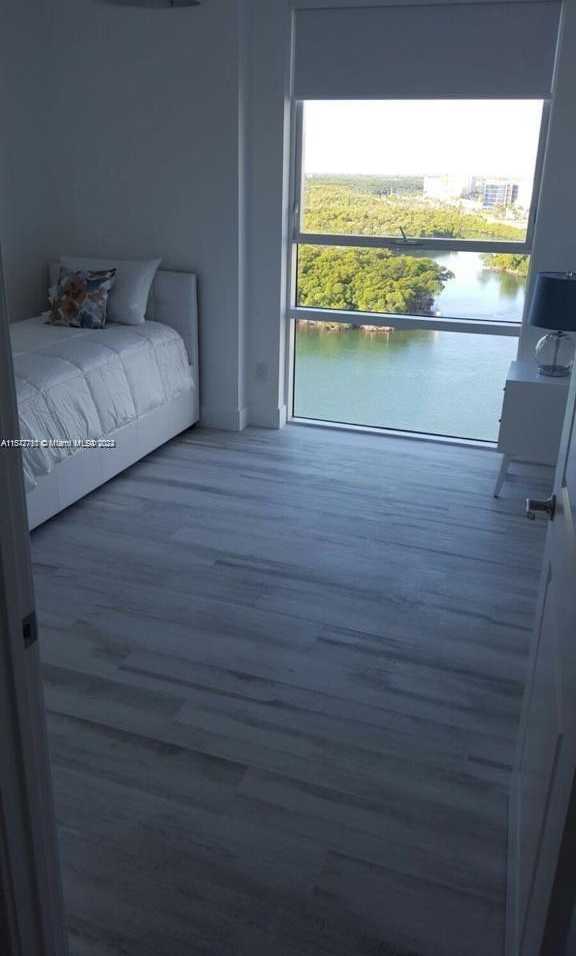 photo 3: 400 Sunny Isles Blvd Unit 1201, Sunny Isles Beach FL 33160