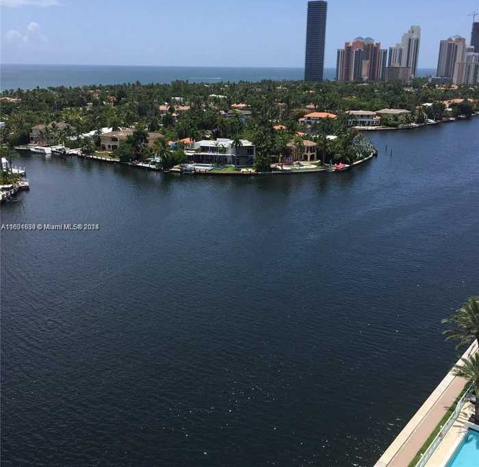 photo 2: Unit 1502, Aventura FL 33180