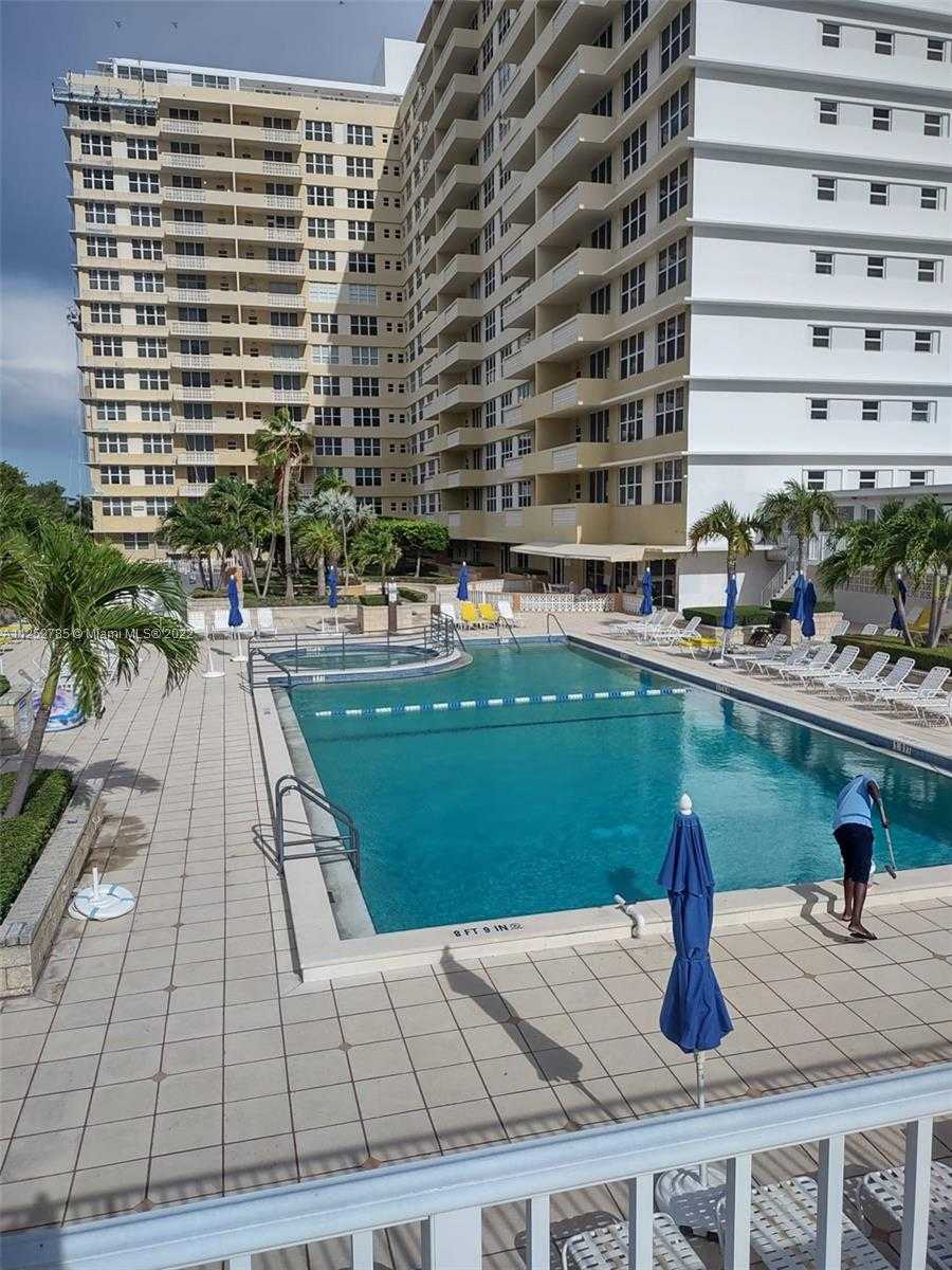 photo 2: 4747 Collins Ave Unit 107, Miami Beach FL 33140