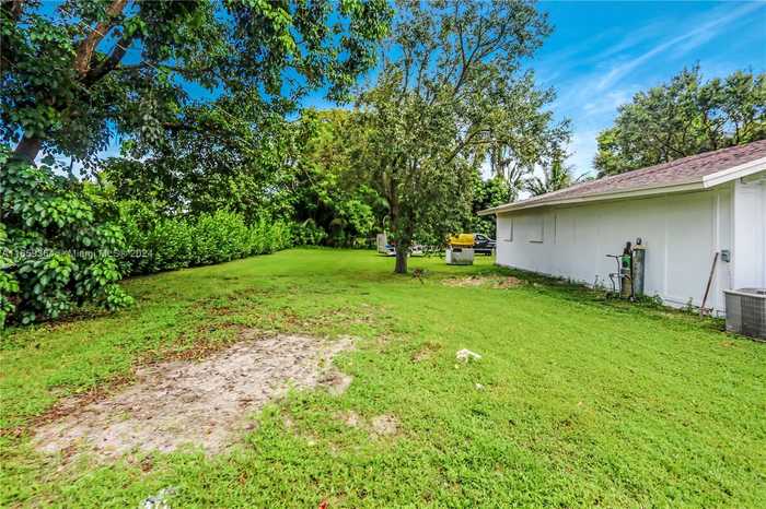 photo 26: 14401 SW 23 nd ST, Davie FL 33325