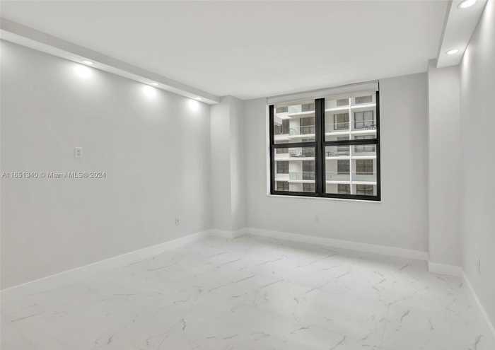 photo 35: 9801 Collins Ave Unit 15X, Bal Harbour FL 33154