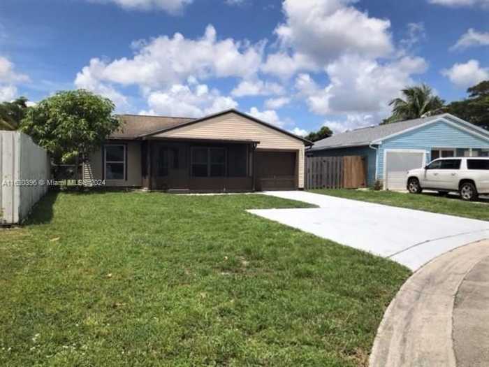 photo 2: 1740 SW 83rd Ter, Miramar FL 33025