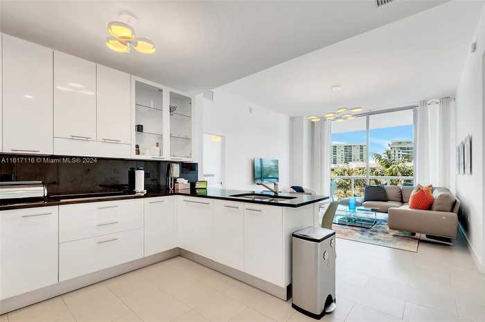 photo 1: 6799 Collins Ave Unit 312, Miami Beach FL 33141