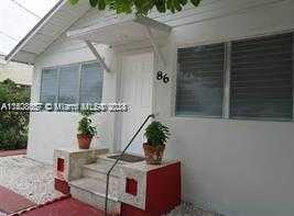 photo 1: 86 NW 33rd St, Miami FL 33127