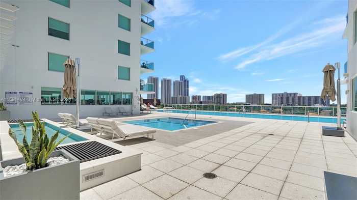 photo 53: 400 Sunny Isles Blvd Unit 605, Sunny Isles Beach FL 33160