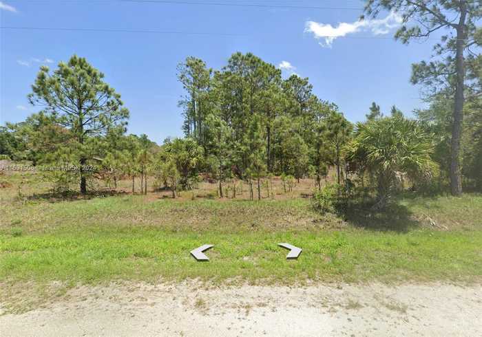 photo 2: 325 N Sendero St, Clewiston FL 33440