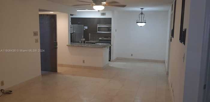 photo 1: 2796 S University Dr Unit 2104, Davie FL 33328