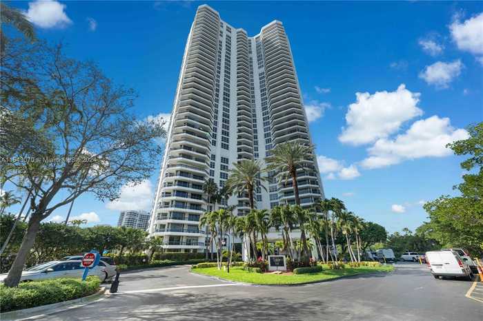 photo 1: 3500 Mystic Pointe Dr Unit 3502, Aventura FL 33180