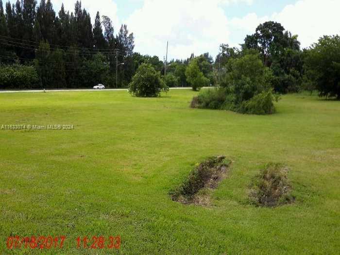 photo 2: n/a Sw 57th St, Davie FL 33314