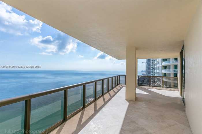 photo 2: 16275 COLLINS Unit 1901, Sunny Isles Beach FL 33160