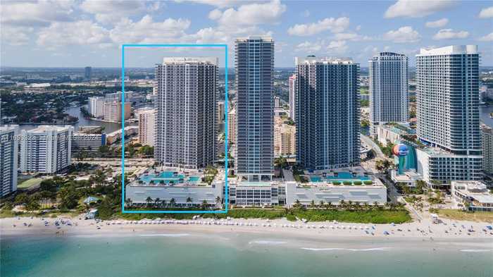 photo 19: 1850 S Ocean Dr Unit 3808, Hallandale Beach FL 33009