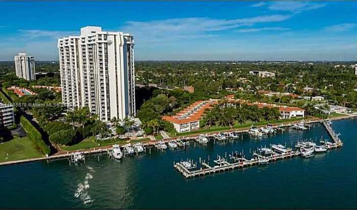 photo 1: 4000 Towerside Ter Unit 412, Miami FL 33138