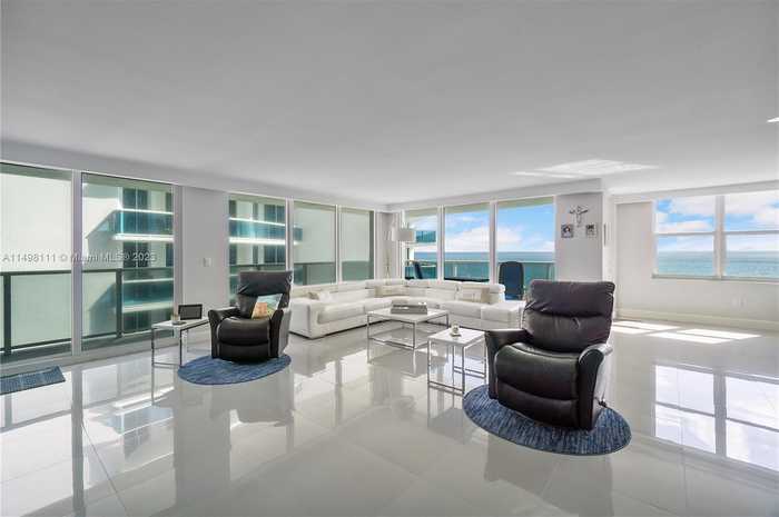 photo 2: 2751 S Ocean Dr Unit 1404N, Hollywood FL 33019