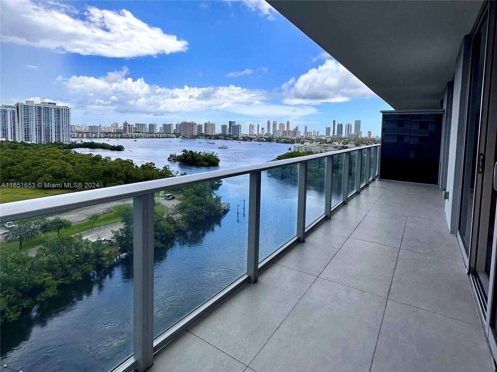 photo 2: 16385 Biscayne Blvd Unit 1201, North Miami Beach FL 33160