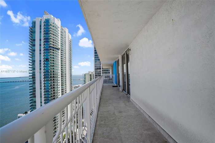 photo 1: 1200 Brickell Bay Dr Unit 3102, Miami FL 33131