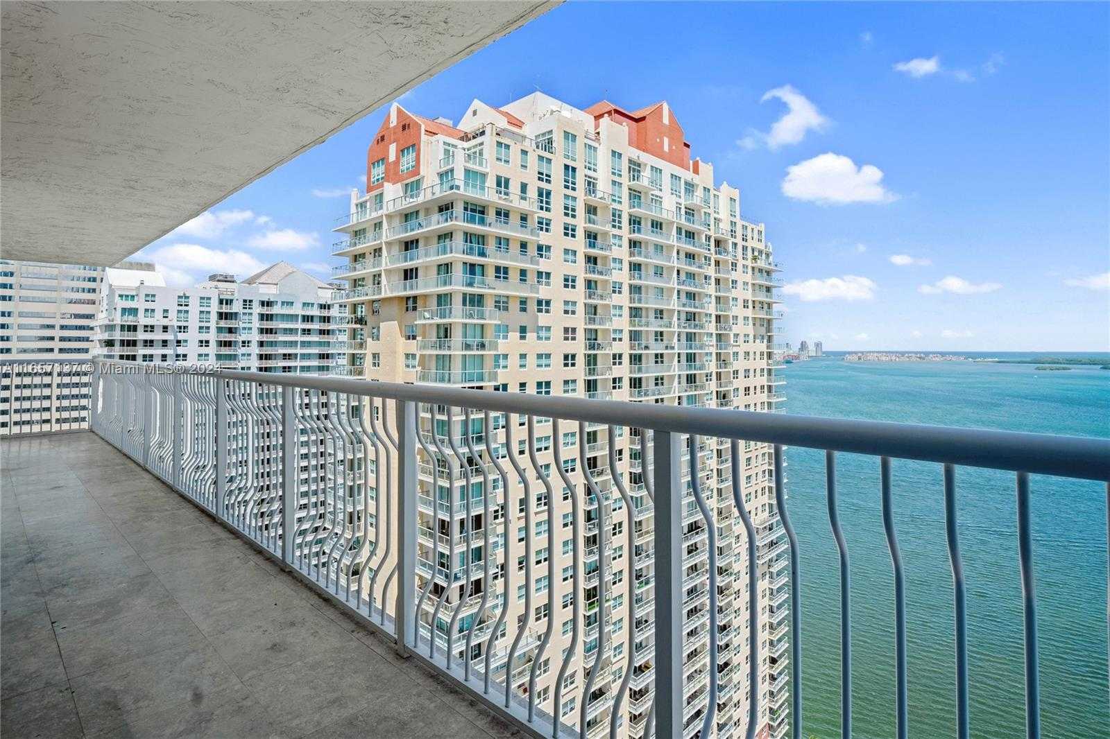 photo 2: 1200 Brickell Bay Dr Unit 3102, Miami FL 33131