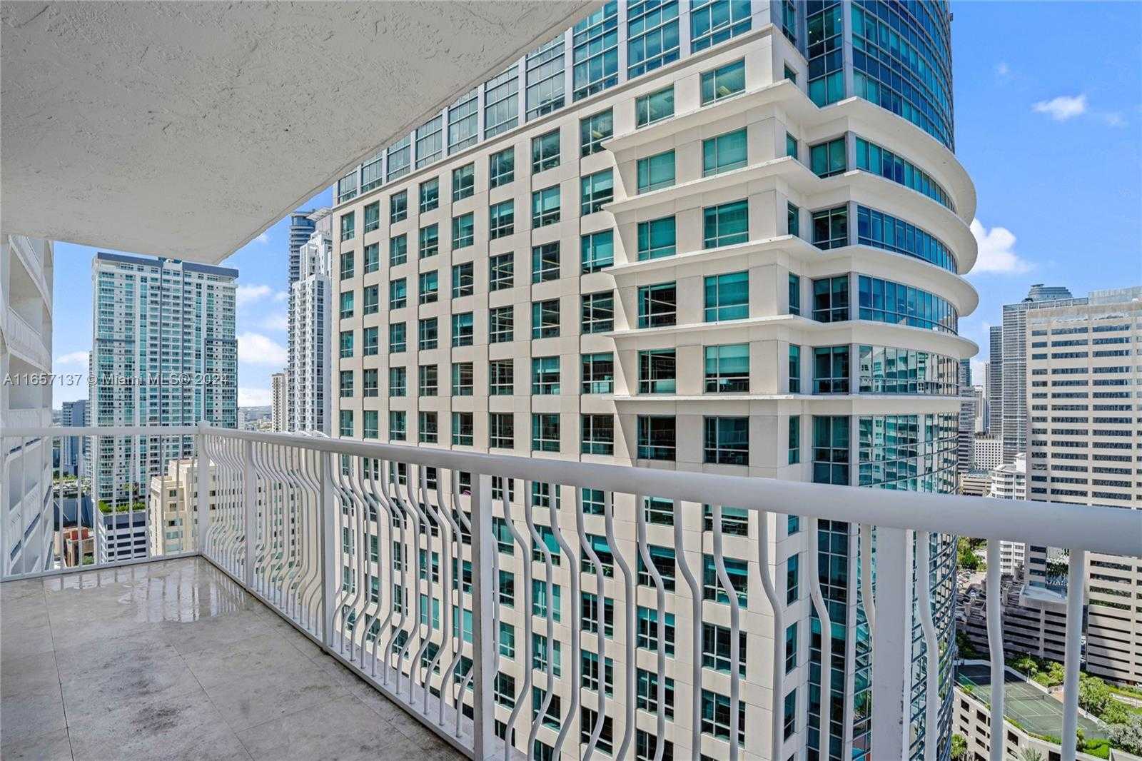 photo 3: 1200 Brickell Bay Dr Unit 3102, Miami FL 33131